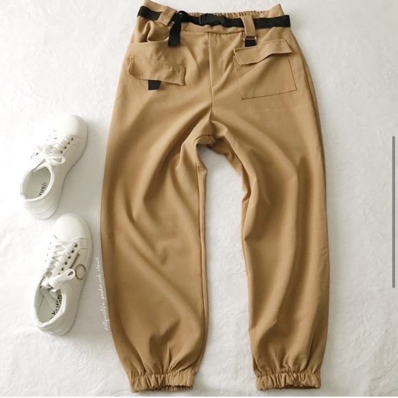 Car Seatbelt Jogger Pants - Picture 4 of 4